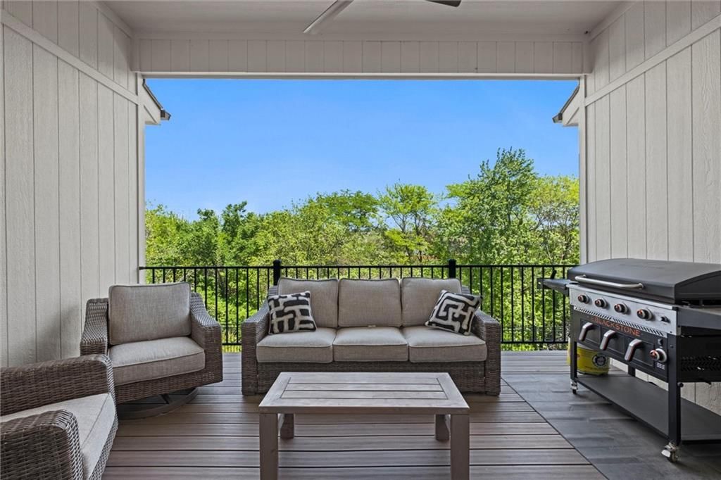 2625 SW Carlton Drive — photo 11