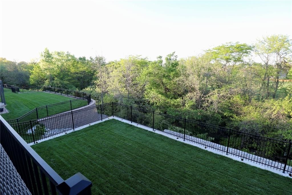 2625 SW Carlton Drive — photo 38