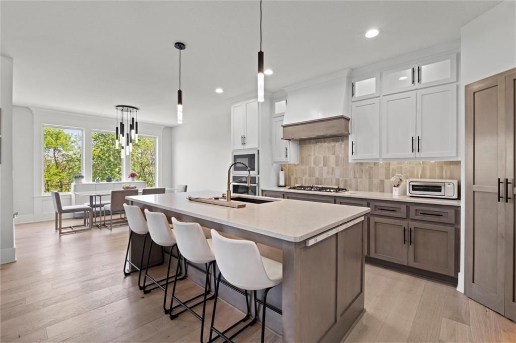 2625 SW Carlton Drive — photo 5