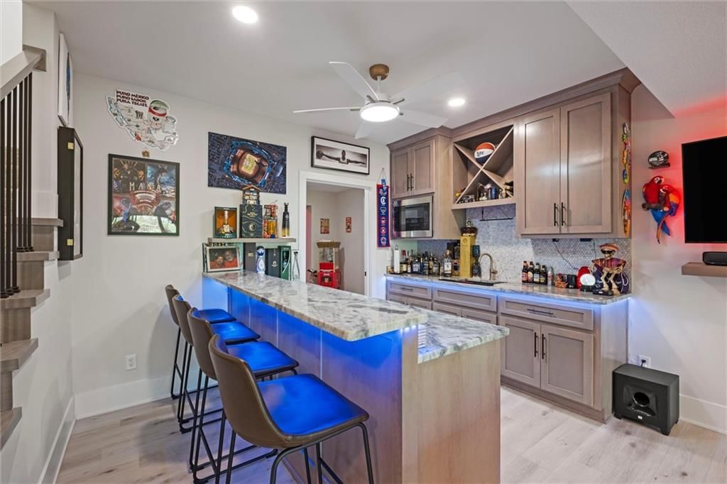 2625 SW Carlton Drive — photo 6