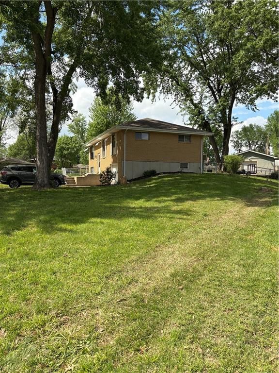 20910 E 13th Terrace — photo 4