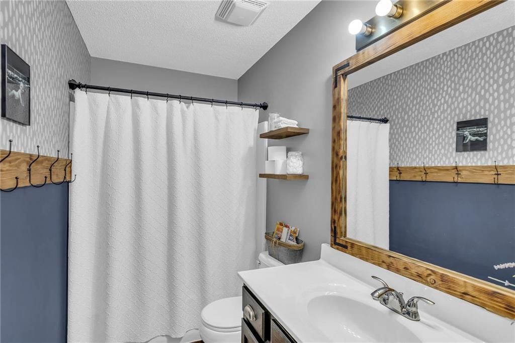 17172 Jennifer Street — photo 18