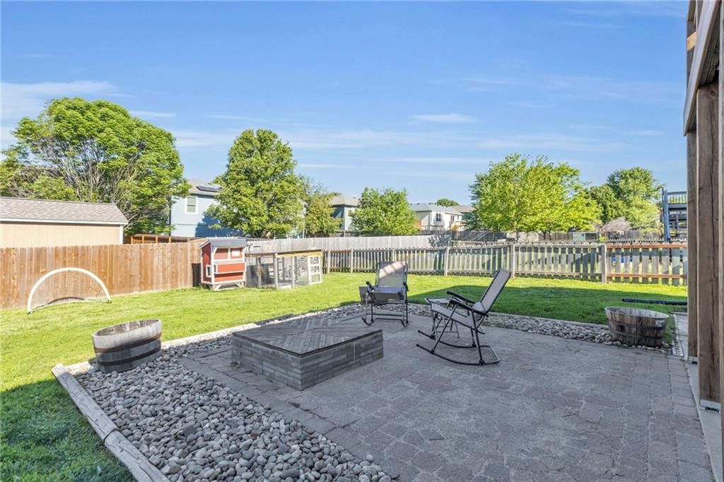 17172 Jennifer Street — photo 26