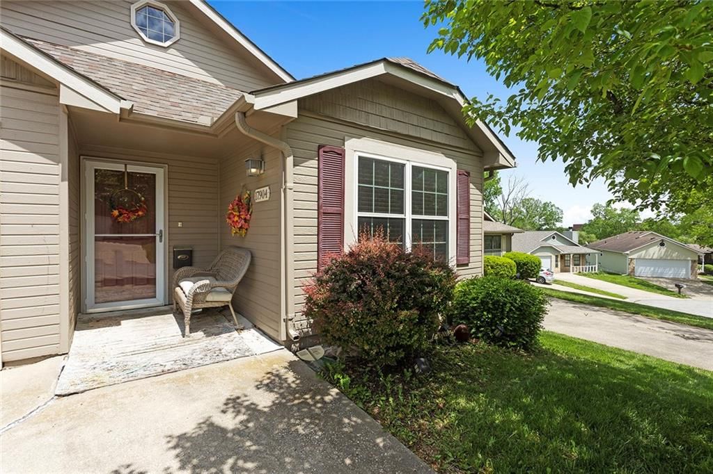 17904 E 18th Terrace Court — photo 4