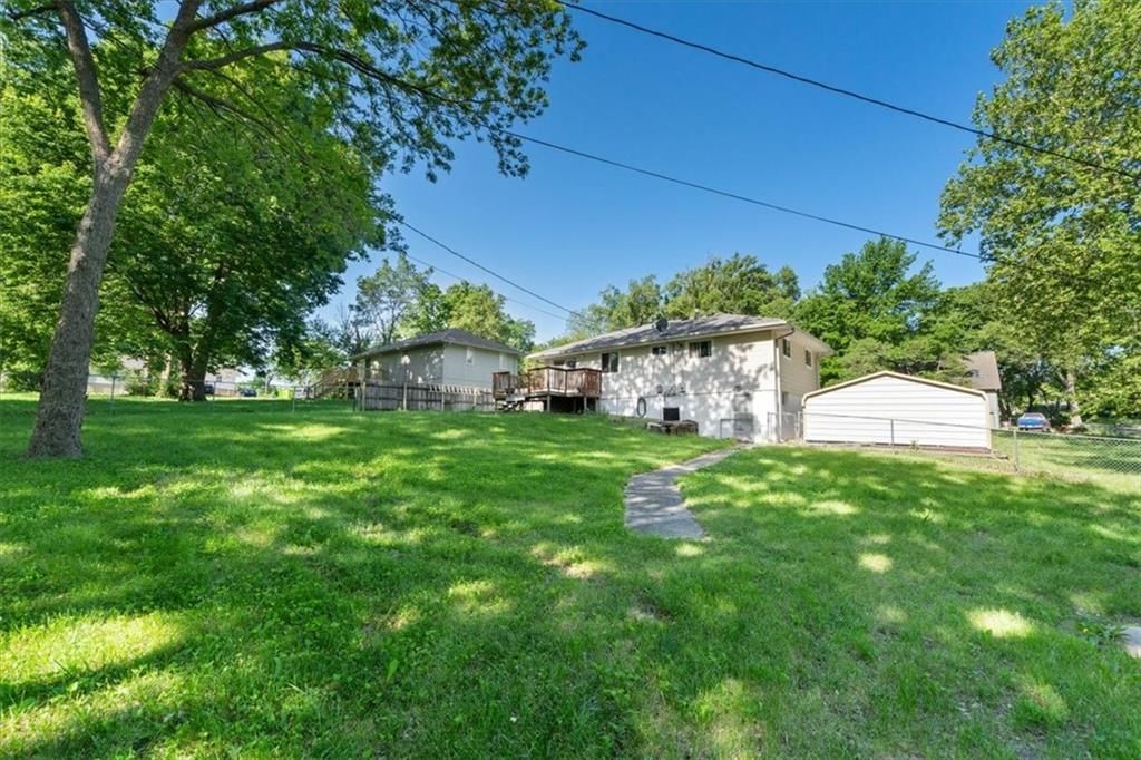 15513 Allen Avenue — photo 20