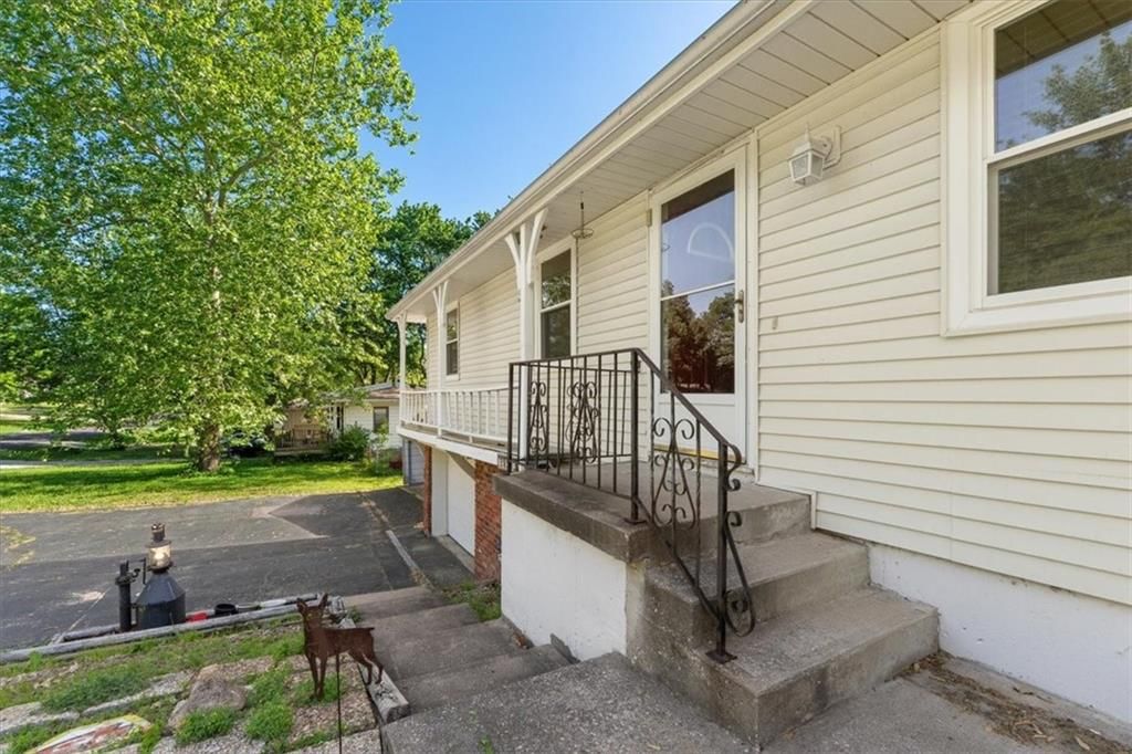 15513 Allen Avenue — photo 4