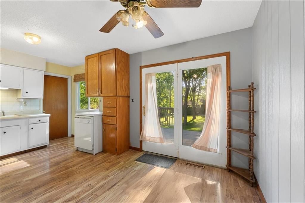15513 Allen Avenue — photo 7