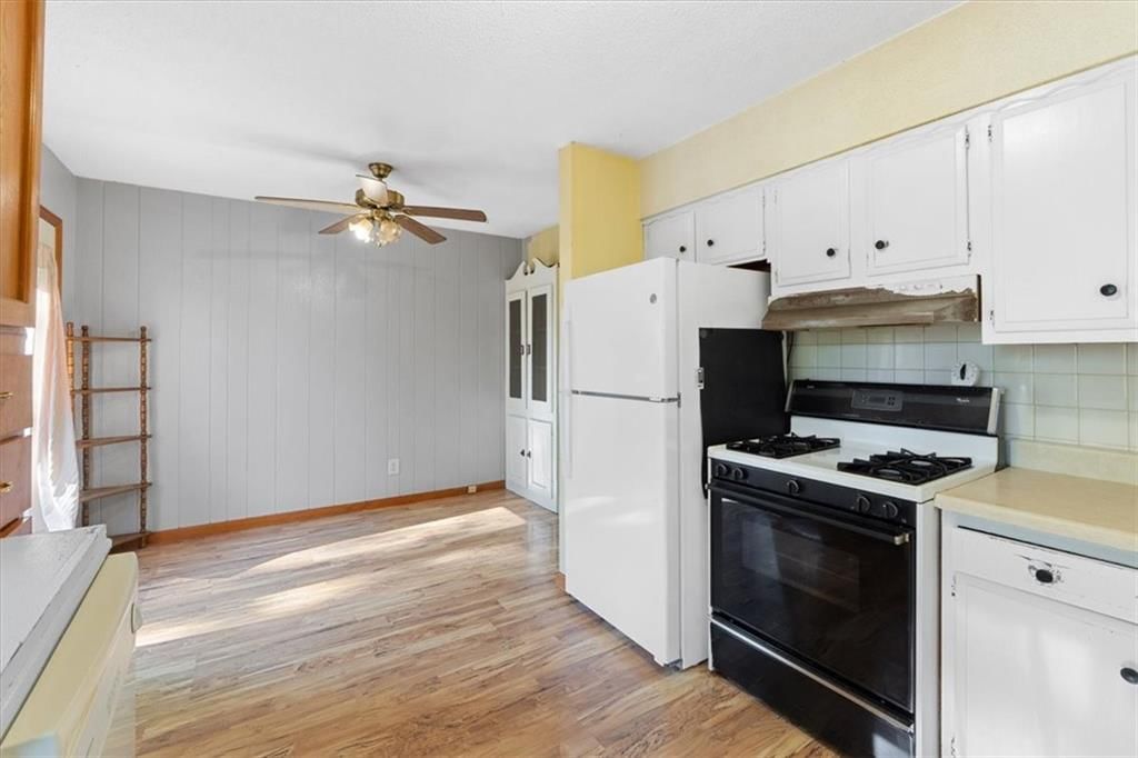 15513 Allen Avenue — photo 8