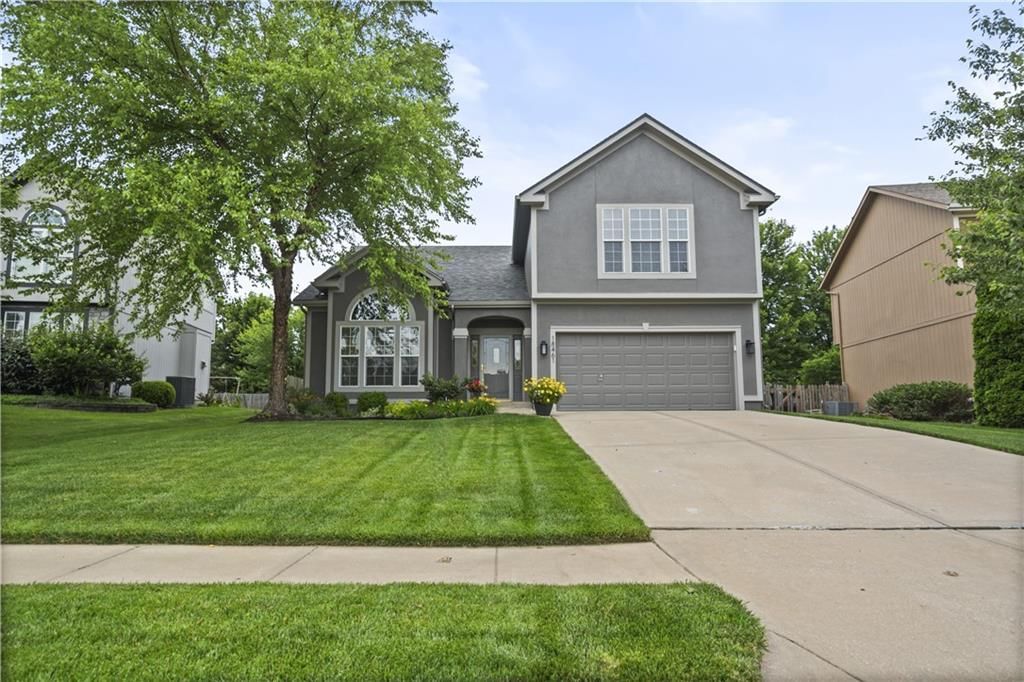 18461 W 157th Street, Olathe, KS