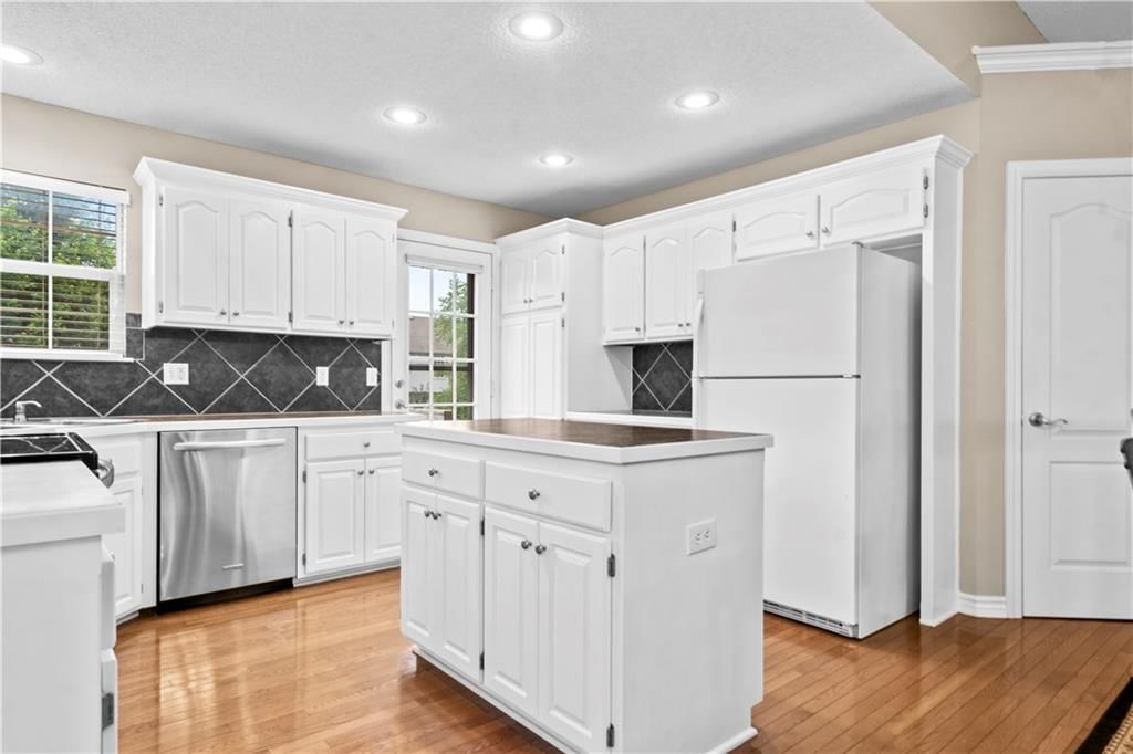 18461 W 157th Street — photo 18