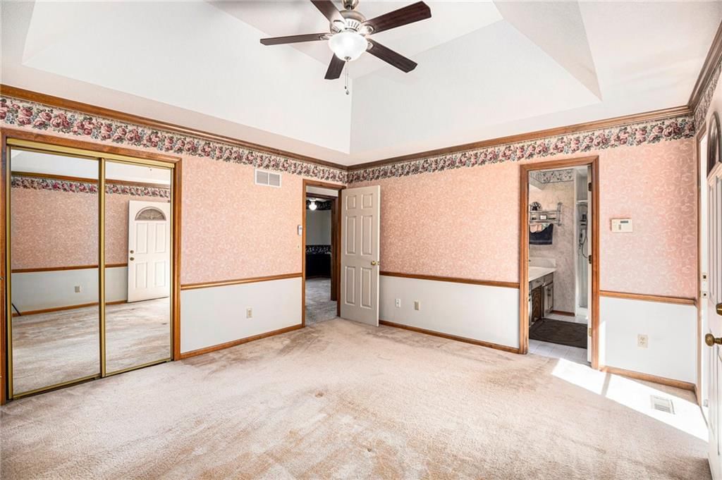6403 NW Hilldale Drive — photo 13