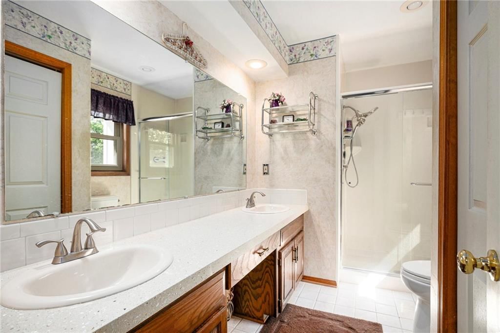 6403 NW Hilldale Drive — photo 14