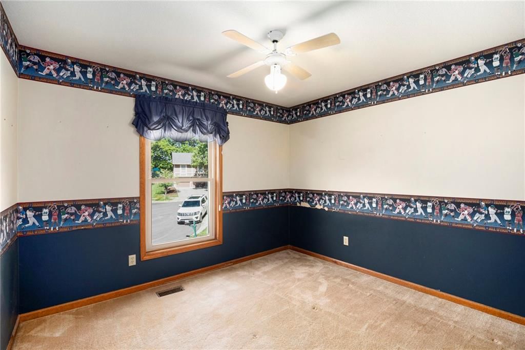 6403 NW Hilldale Drive — photo 15