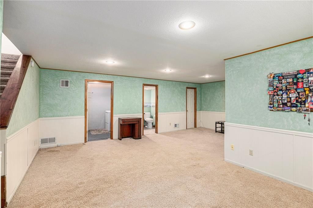6403 NW Hilldale Drive — photo 19