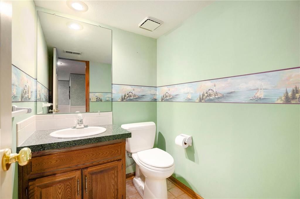 6403 NW Hilldale Drive — photo 20