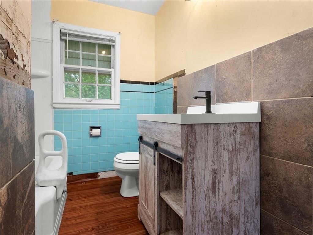 2924 S 29th Street — photo 11