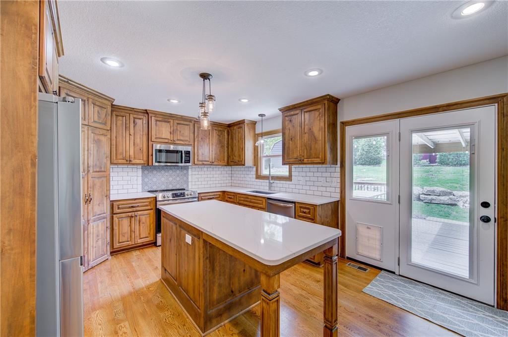 603 Madison Street — photo 10
