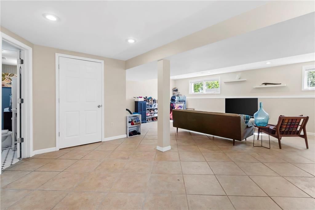6423 NW Melody Lane — photo 21