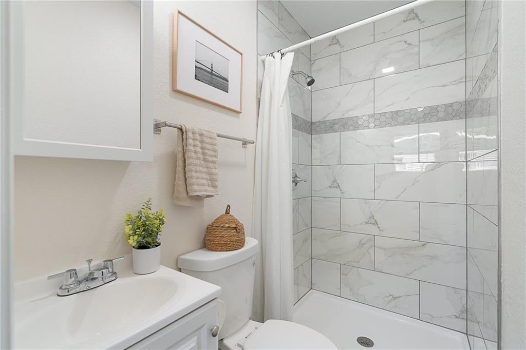 2709 S 52nd Street — photo 13