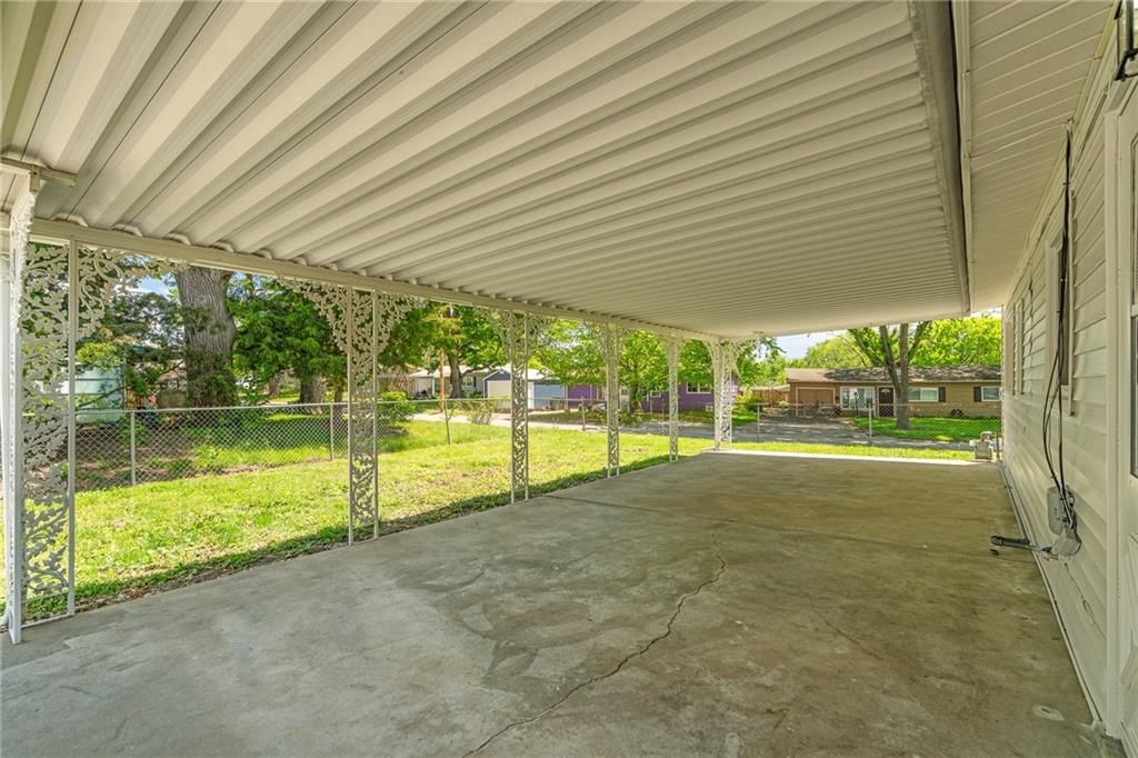 2709 S 52nd Street — photo 23