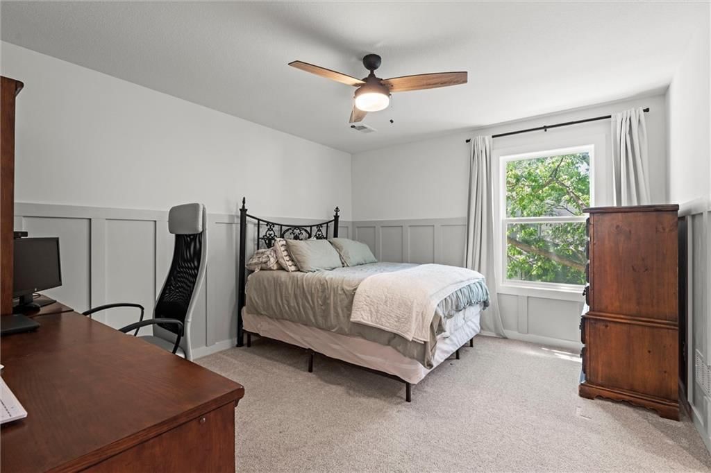 2704 W 74th Street — photo 30