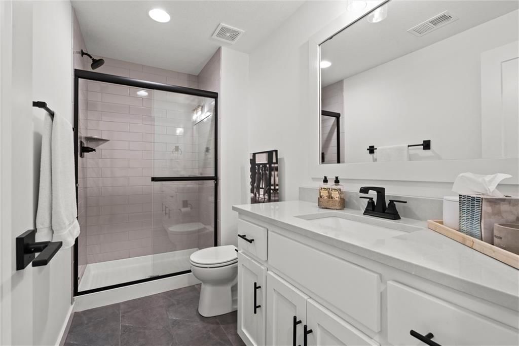 2704 W 74th Street — photo 42