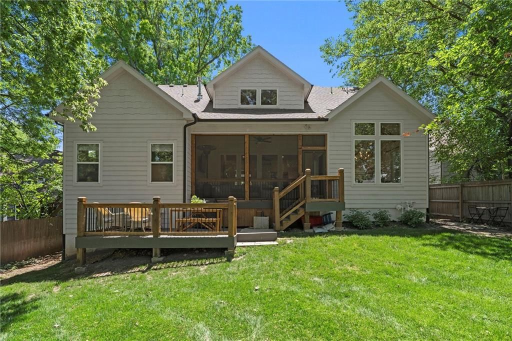 2704 W 74th Street — photo 45