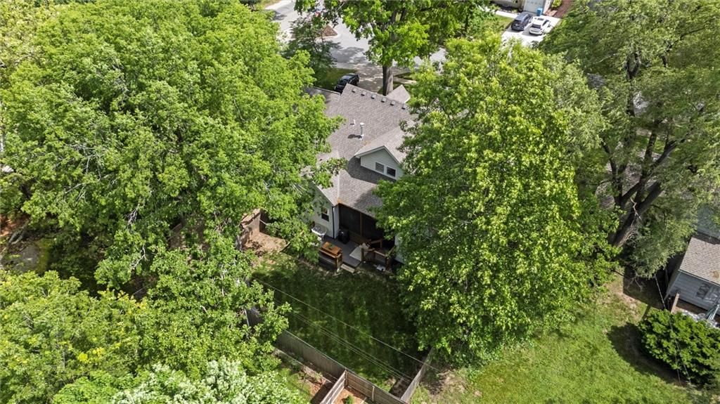 2704 W 74th Street — photo 50