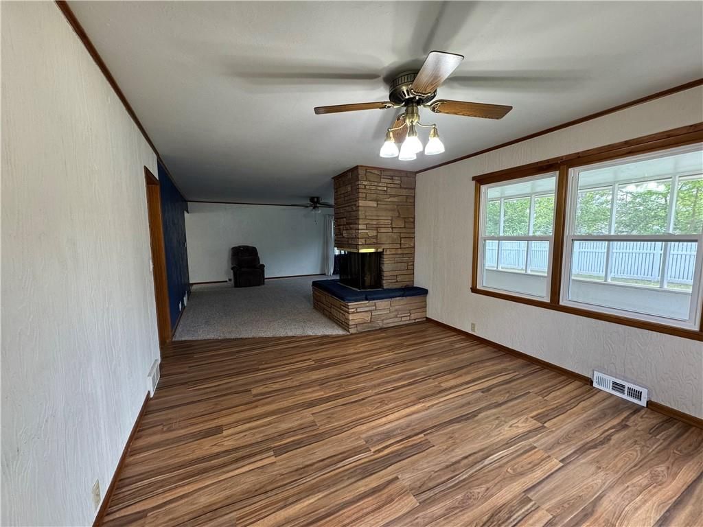 1221 W 2nd Street — photo 13