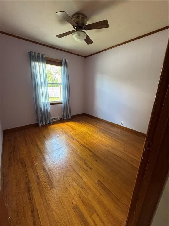 1221 W 2nd Street — photo 21