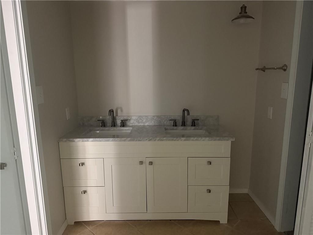 2409 Edgevale Drive — photo 43