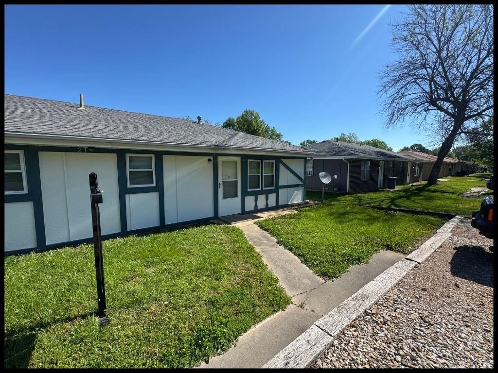 21 250 Road — photo 3