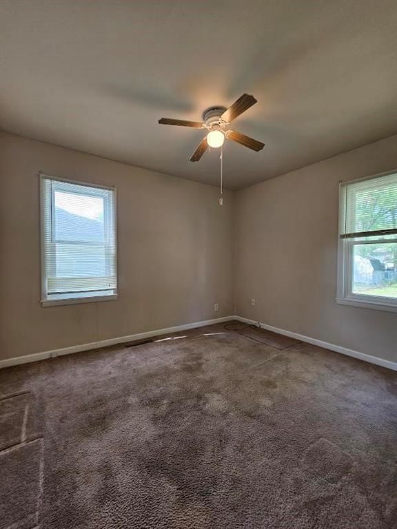 2416 Greenwood Lane — photo 11