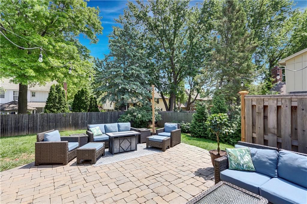 10501 Flint Street — photo 35