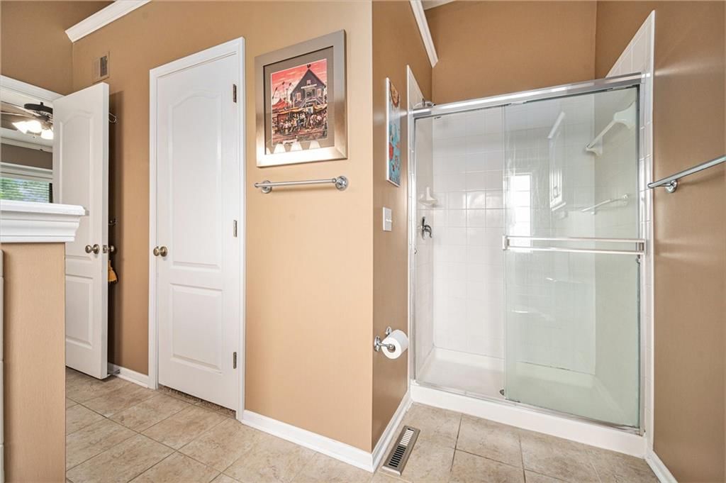 5715 NW Michaels Cove — photo 14
