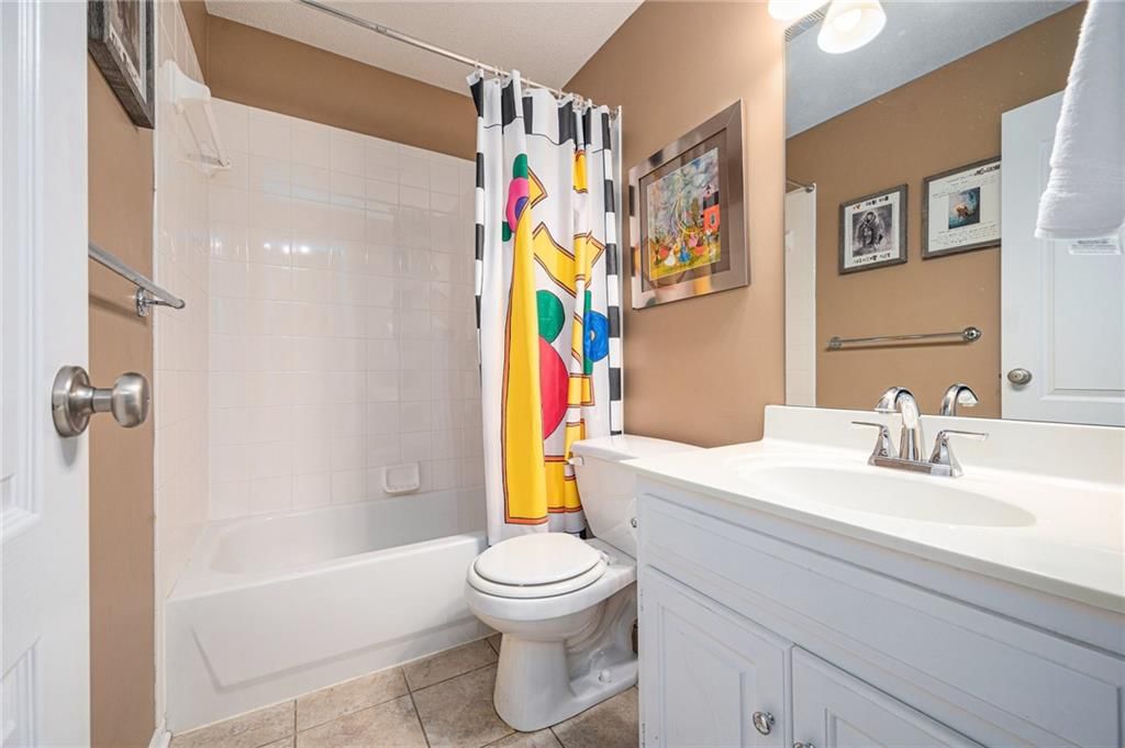 5715 NW Michaels Cove — photo 16