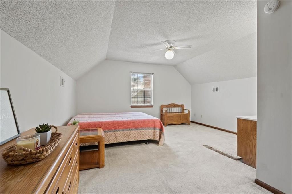 2210 N Salem Drive — photo 13