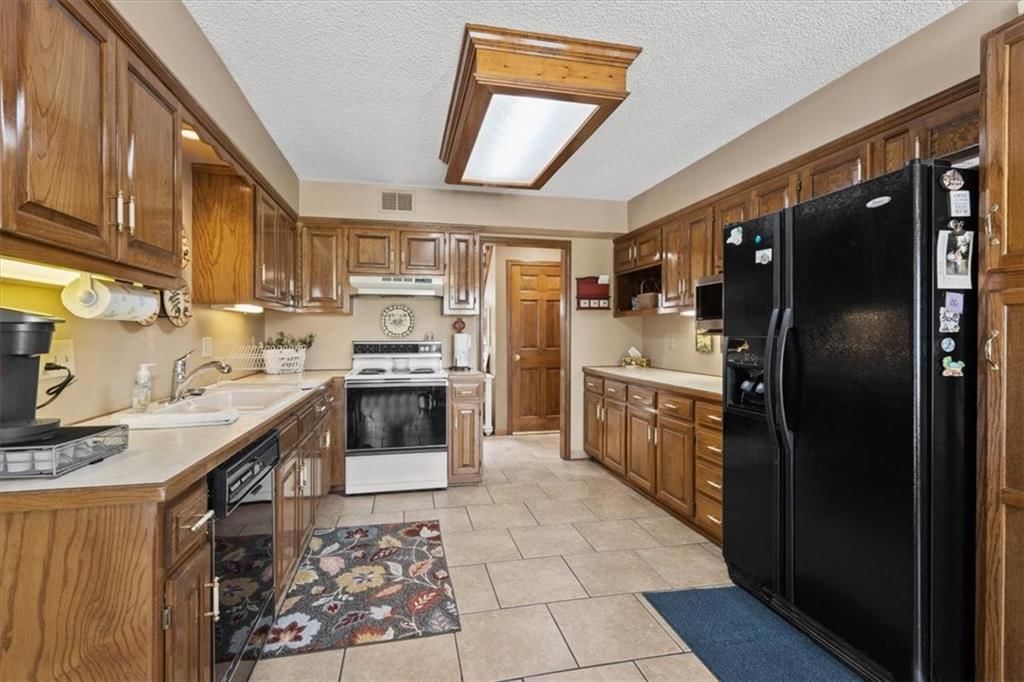 2210 N Salem Drive — photo 5