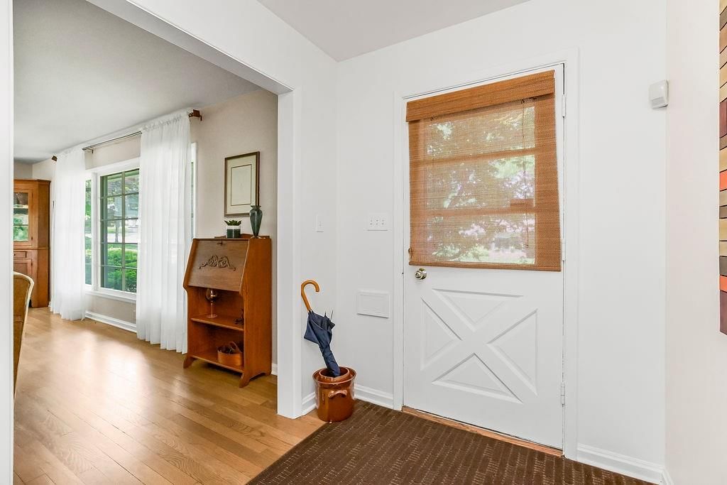 1243 W 67th Terrace — photo 3