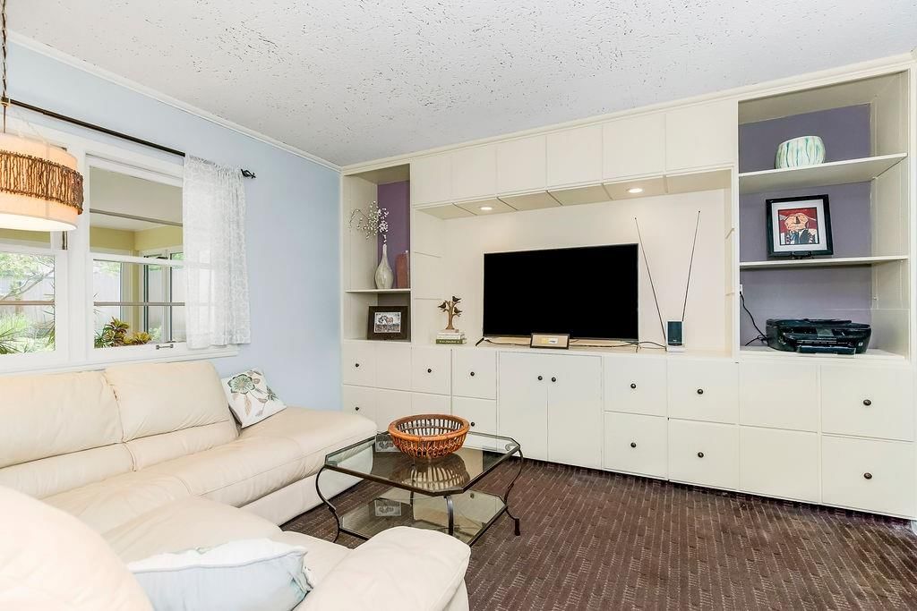 1243 W 67th Terrace — photo 7