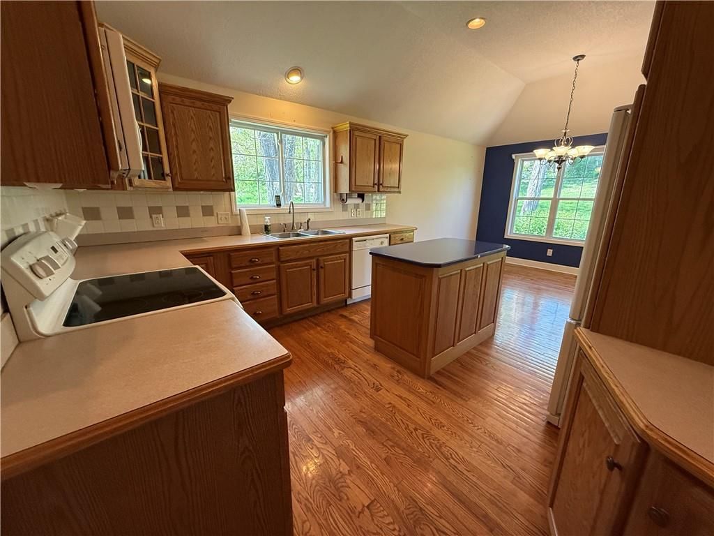 12 Chadwick Lane — photo 10