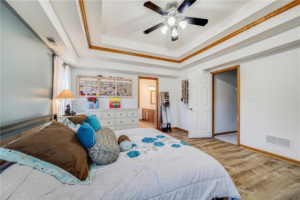 1504 NE Scarborough Drive — photo 25