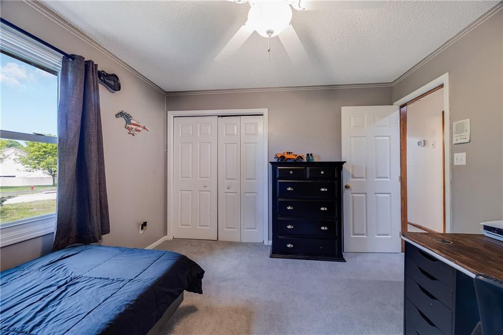 1504 NE Scarborough Drive — photo 34