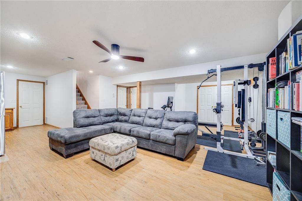 1504 NE Scarborough Drive — photo 44
