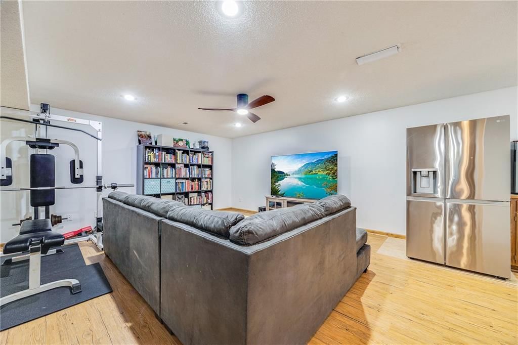 1504 NE Scarborough Drive — photo 46