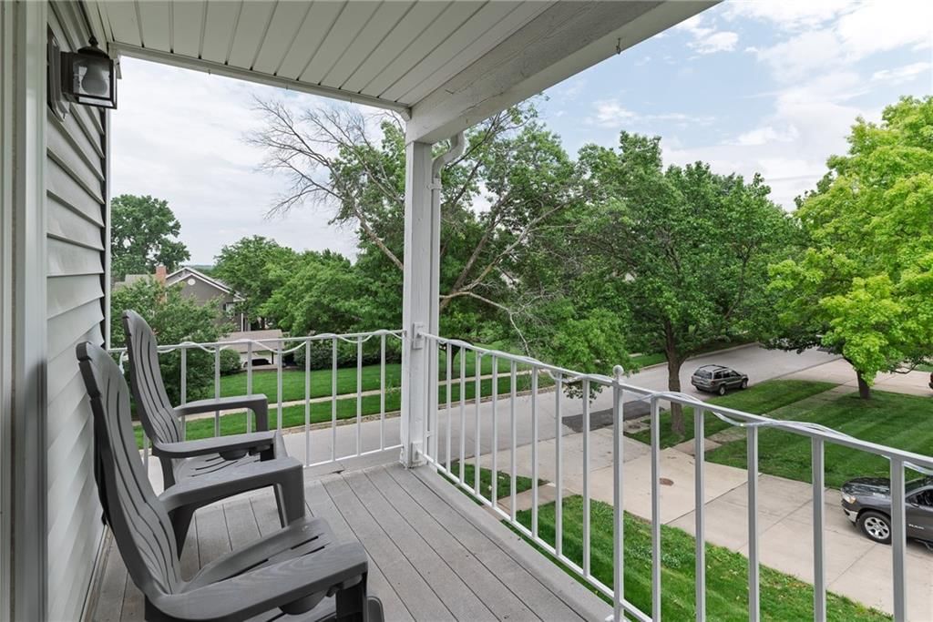 11306 Oak Street — photo 3