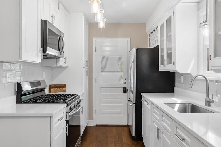 2500 W 50 Place — photo 17