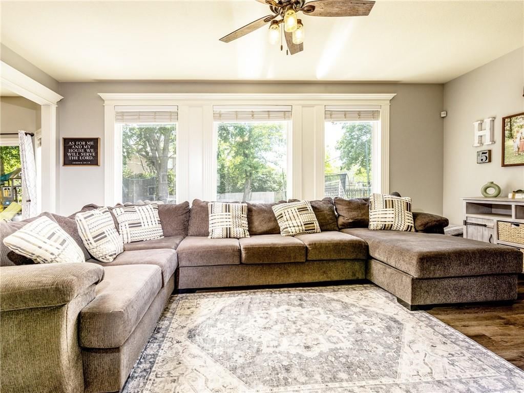 2817 SE Jennifer Drive — photo 14