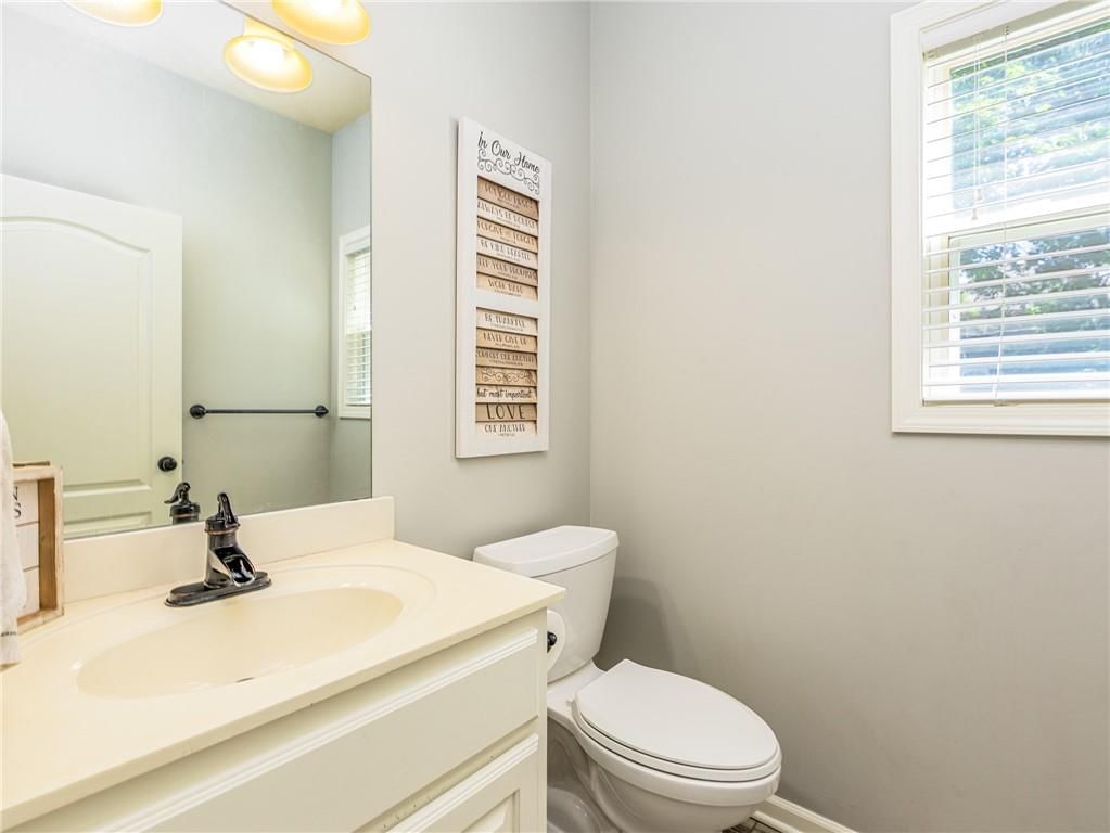 2817 SE Jennifer Drive — photo 21