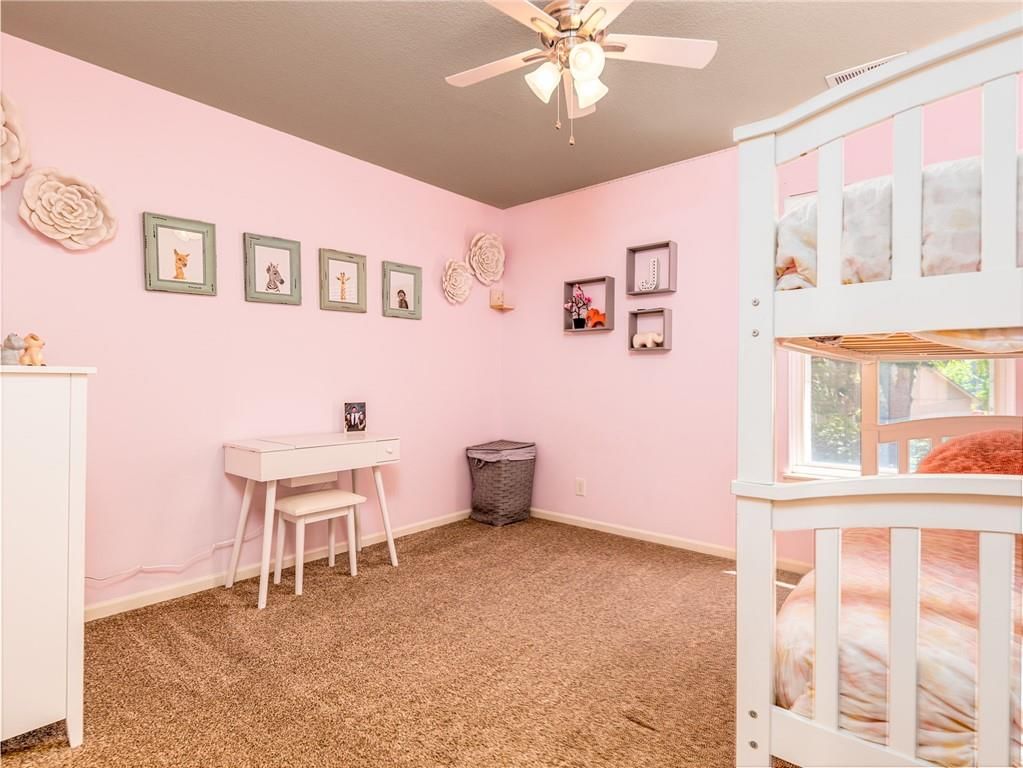 2817 SE Jennifer Drive — photo 31